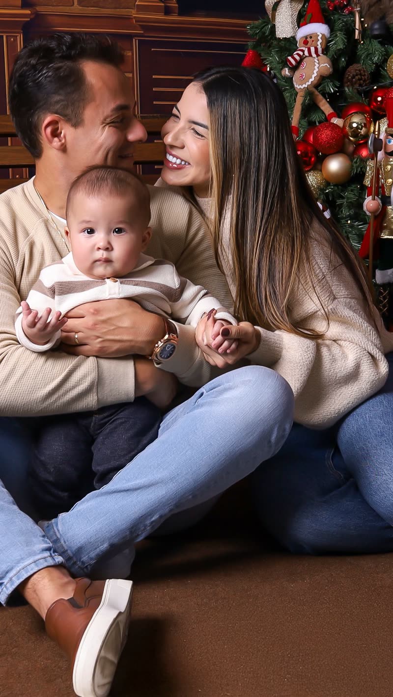 Dra. Thayna com a família